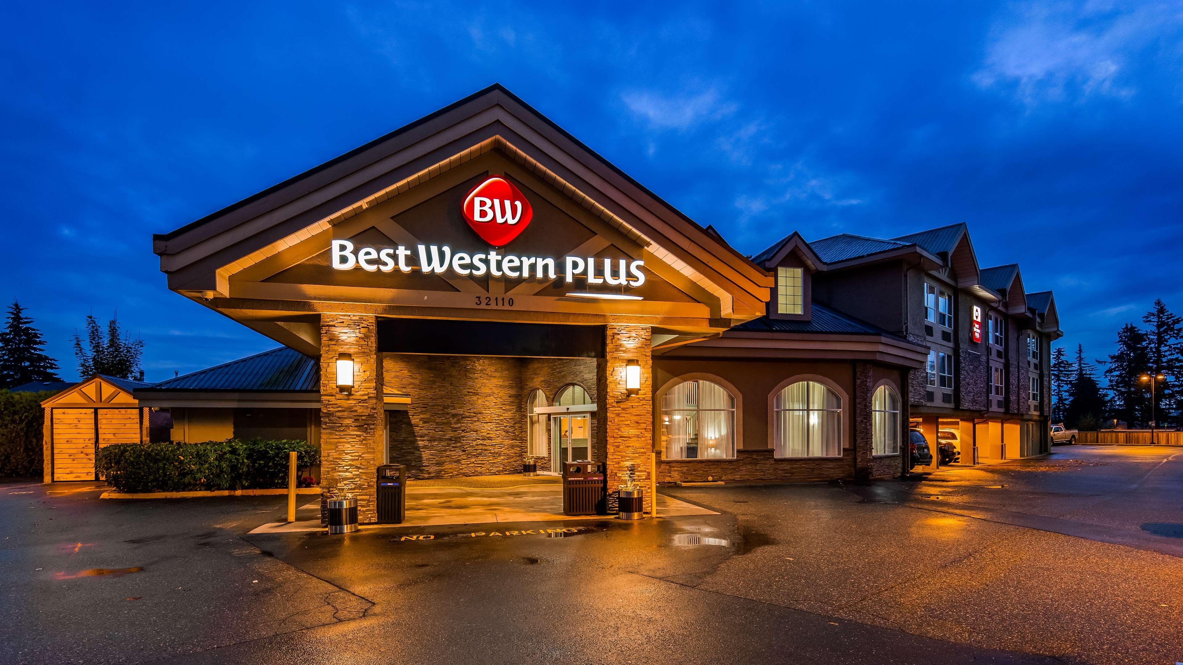 Best Western Plus Regency Inn And Conference Centre Абботсфорд Екстер'єр фото